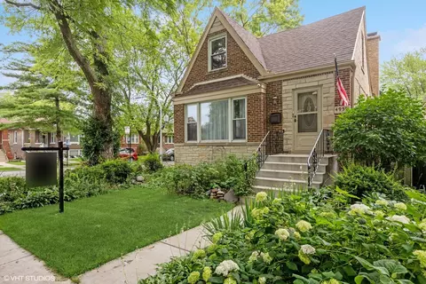 4959 N Kedvale Ave, Chicago, IL 60630