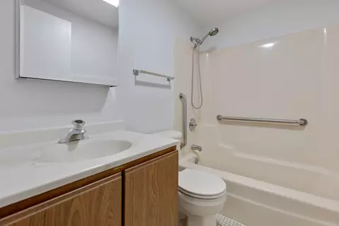 301 Walters Ln #1A, Itasca, IL 60143 photo 15