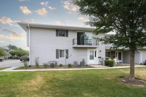 1103 Tobey Ct #1103, Schaumburg, IL 60194