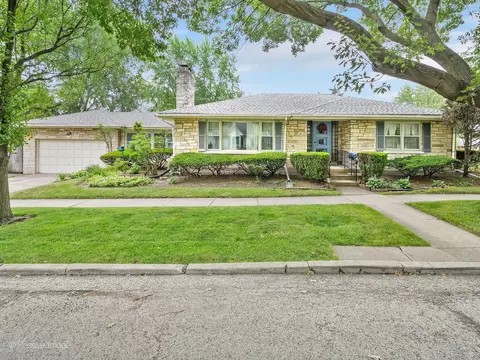 701 S Stone Ave, La Grange, IL 60525