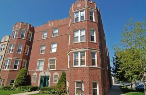 2345 W Glenlake Ave #3, Chicago, IL 60659