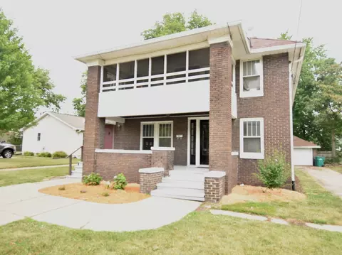 1004 W Main St, Ottawa, IL 61350 photo 2