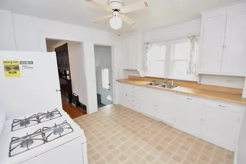 1004 W Main St, Ottawa, IL 61350 photo 6
