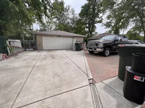 2323 W 157th St, Markham, IL 60426 photo 11
