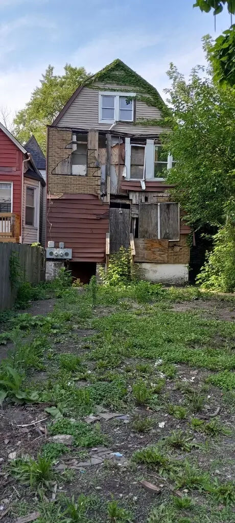 631 E 92nd Pl, Chicago, IL 60619 photo 3