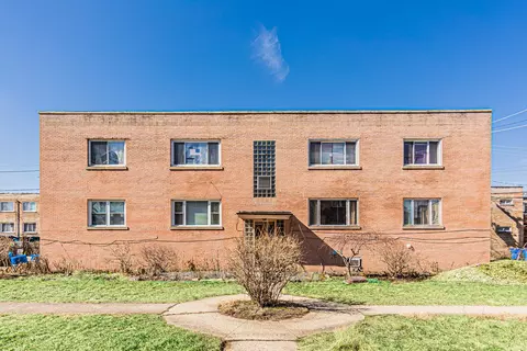 2445 W Balmoral Ave #2N, Chicago, IL 60625