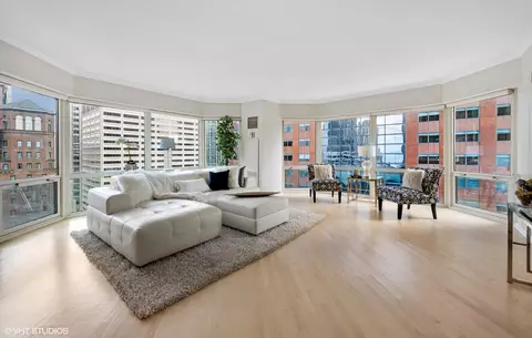100 E Huron St #1205, Chicago, IL 60611 photo 3