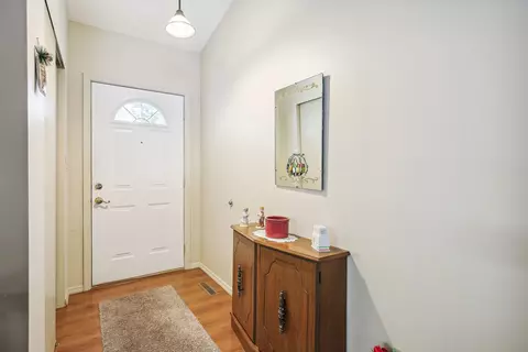 2702 Hathaway Dr, Champaign, IL 61821 photo 16