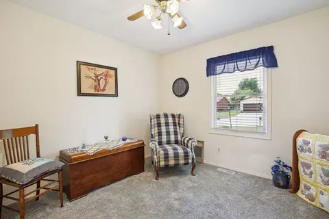2702 Hathaway Dr, Champaign, IL 61821 photo 20