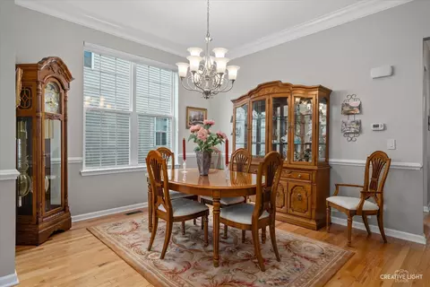 3857 Olympia Fields Dr, Elgin, IL 60124 photo 7