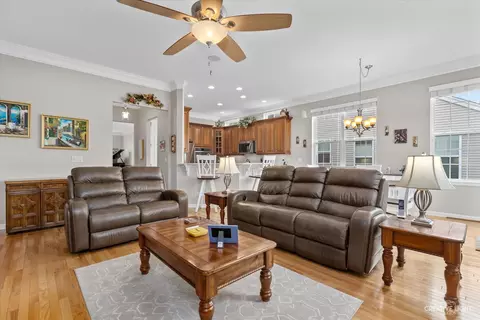 3857 Olympia Fields Dr, Elgin, IL 60124 photo 8