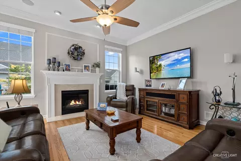 3857 Olympia Fields Dr, Elgin, IL 60124 photo 10