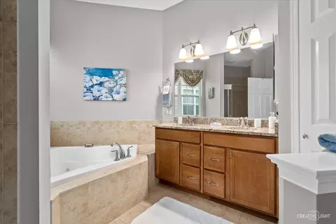 3857 Olympia Fields Dr, Elgin, IL 60124 photo 17