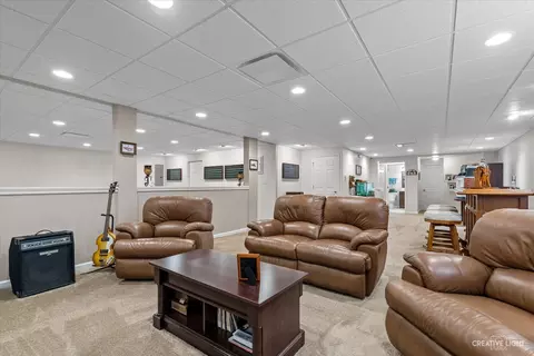 3857 Olympia Fields Dr, Elgin, IL 60124 photo 23