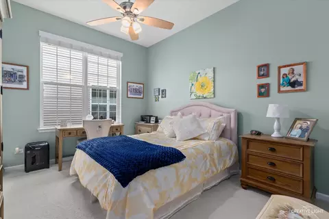 3857 Olympia Fields Dr, Elgin, IL 60124 photo 19