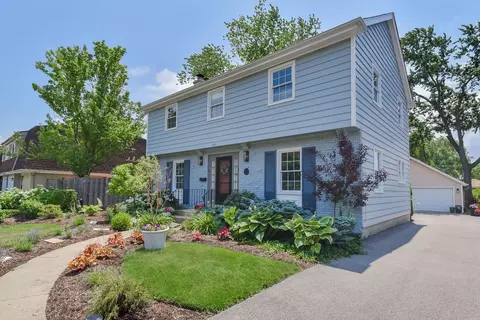 615 Maiden Ln, Glen Ellyn, IL 60137