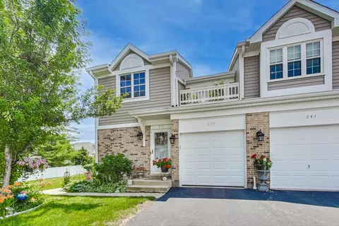 837 N Cove Dr, Palatine, IL 60067