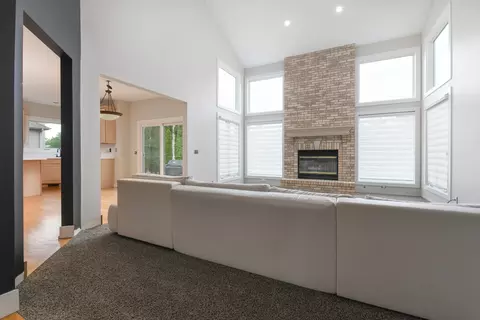 1345 Tunbridge Trl, Algonquin, IL 60102 photo 8