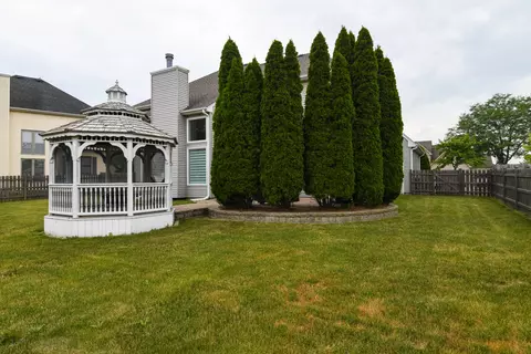 1345 Tunbridge Trl, Algonquin, IL 60102 photo 32