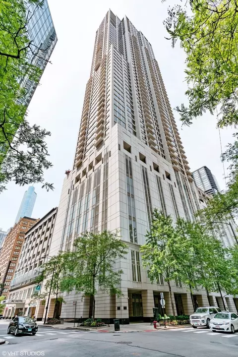 55 Erie St #3101, Chicago, IL 60611