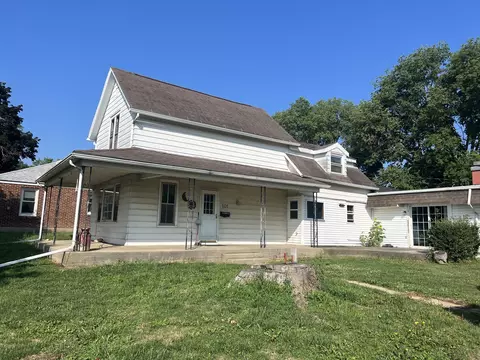 101 17th Ave, Sterling, IL 61081