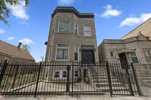 2941 W Harrison St, Chicago, IL 60612