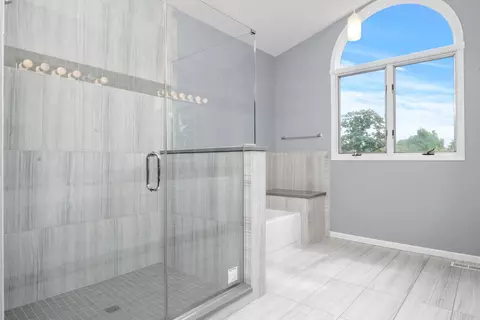 740 E Hickory Ave, Addison, IL 60101 photo 20