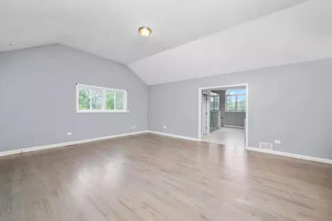 740 E Hickory Ave, Addison, IL 60101 photo 16