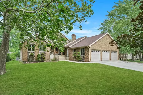 740 E Hickory Ave, Addison, IL 60101 photo 44