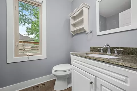 740 E Hickory Ave, Addison, IL 60101 photo 36