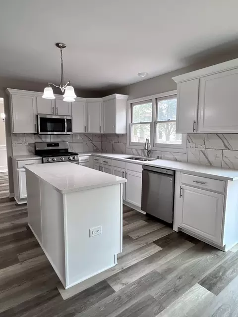 1820 Olde Mill Rd, Plainfield, IL 60586 photo 7