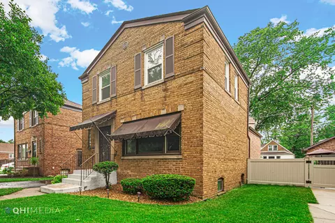 10156 S Homan Ave, Evergreen Park, IL 60805