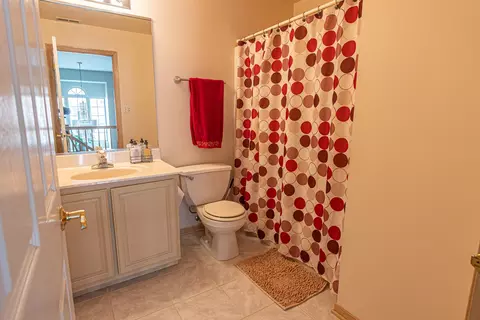 Undisclosed, Hazel Crest, IL 60429 photo 12