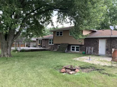 209 Shabbona Dr, Minooka, IL 60447 photo 6