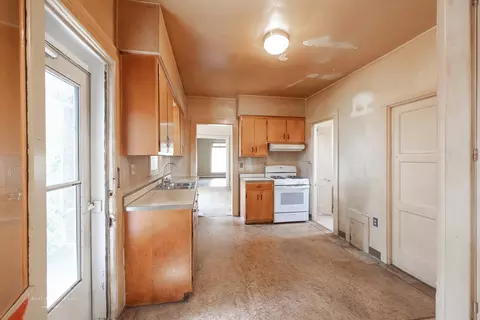 426 North St, Elgin, IL 60120 photo 18