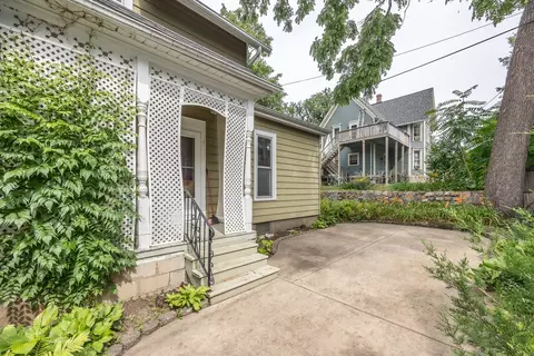 426 North St, Elgin, IL 60120 photo 8