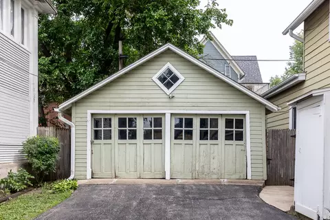 426 North St, Elgin, IL 60120 photo 5
