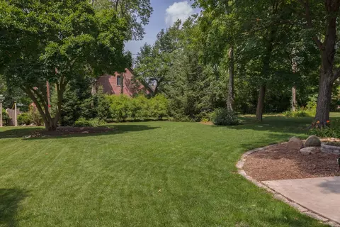 1324 E Grove St, Bloomington, IL 61701 photo 11