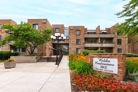 1912 Prairie Sq #134A, Schaumburg, IL 60173