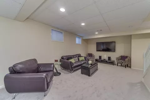 31 Oak Bluff Ct, Naperville, IL 60565 photo 32