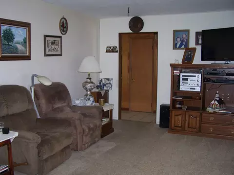 2910 N Magellan Dr, Mchenry, IL 60051 photo 4