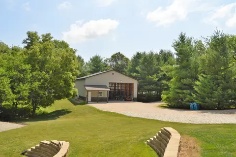 576 Blackfoot Pass, Danvers, IL 61732 photo 59