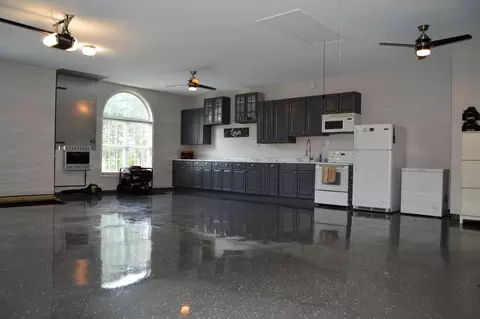 576 Blackfoot Pass, Danvers, IL 61732 photo 56