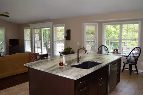 576 Blackfoot Pass, Danvers, IL 61732 photo 17