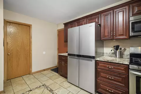 2225 Dalewood Ct, Plainfield, IL 60586 photo 14
