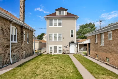 850 N Tripp Ave, Chicago, IL 60651
