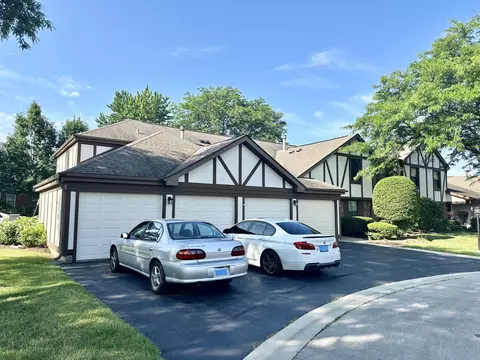 374 Ferndale Ct #B1, Schaumburg, IL 60193