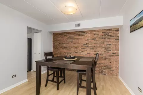 900 S River Rd #5B, Des Plaines, IL 60016 photo 16