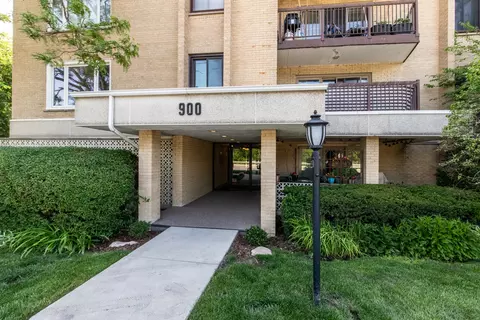900 S River Rd #5B, Des Plaines, IL 60016 photo 22