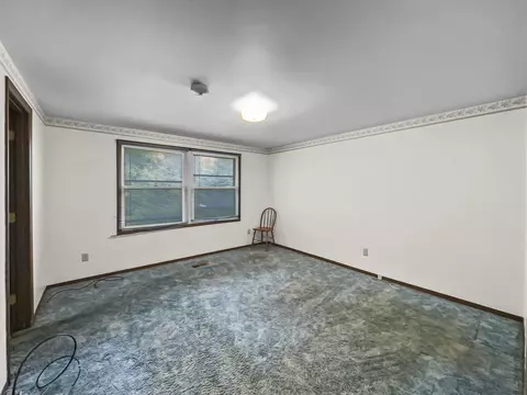 285 N 1st St, Sheldon, IL 60966 photo 6